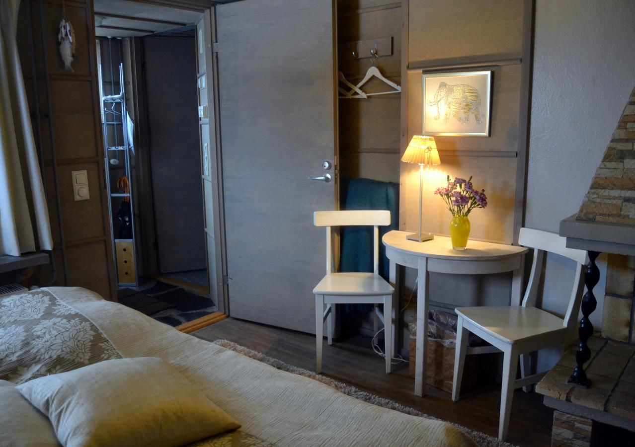 Отель Lossiranta Lodge Савонлинна