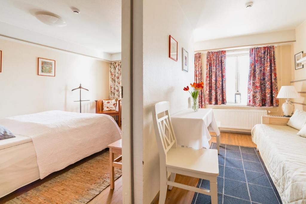 Отель Lossiranta Lodge Савонлинна